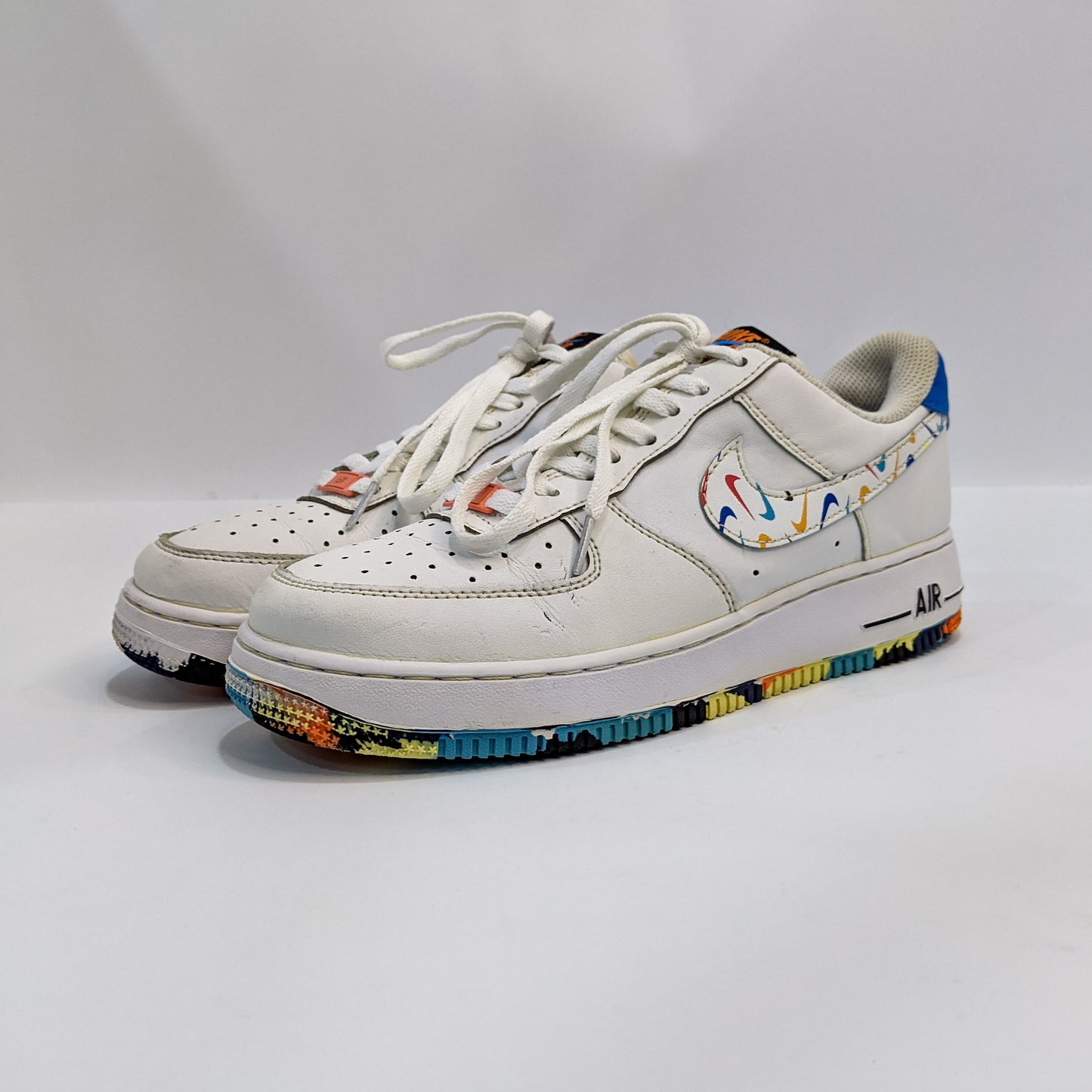 Nike Air Force 1 LV8