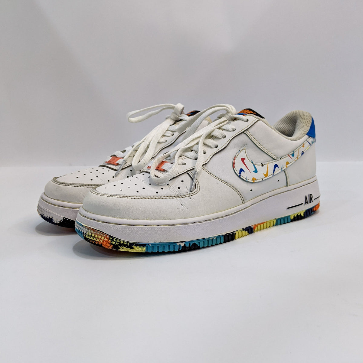 Nike Air Force 1 LV8