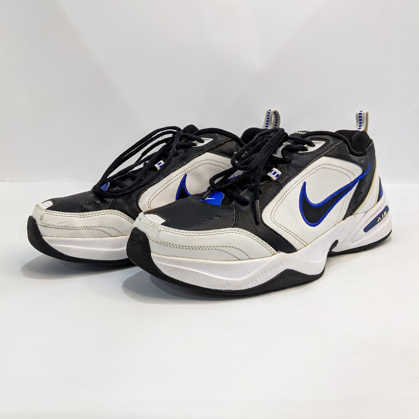 Nike Monarch IV