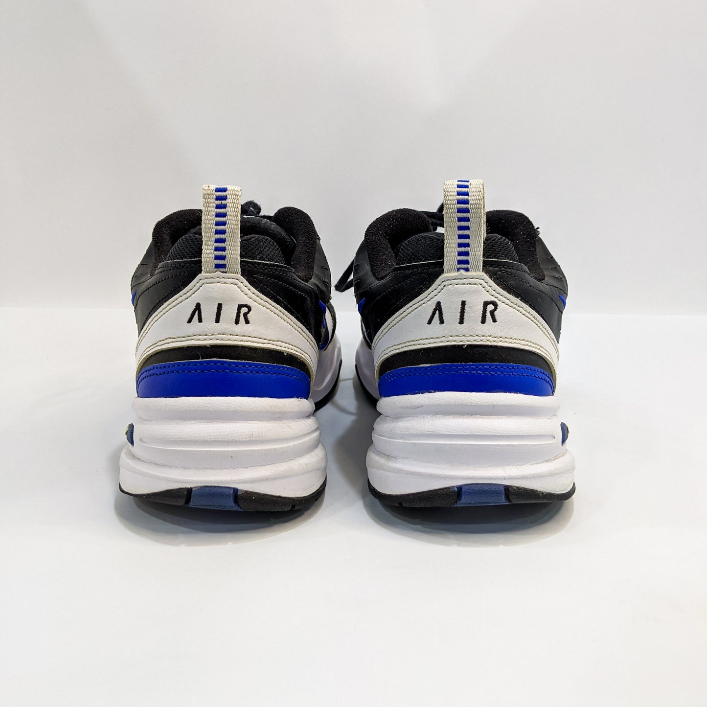 Nike Monarch IV