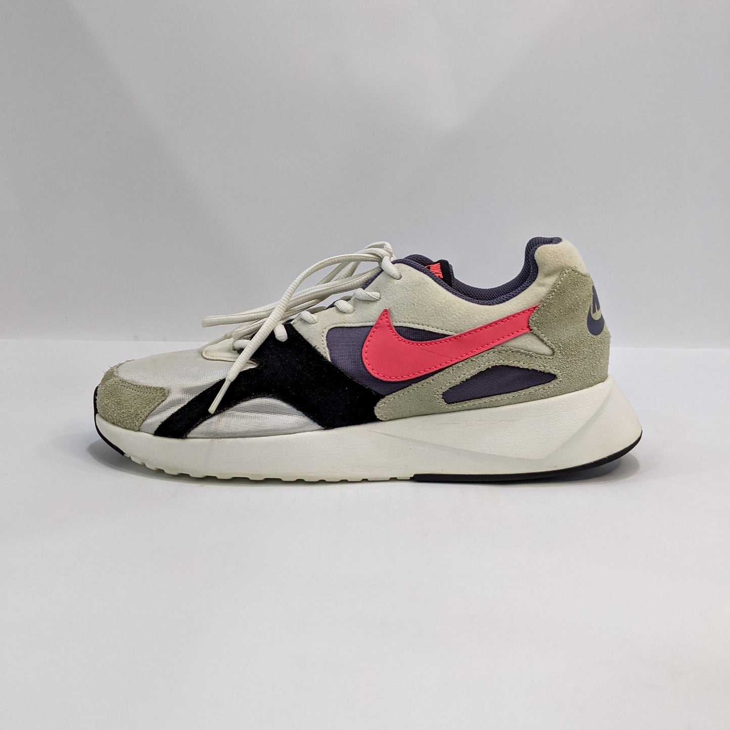 Nike Pantheos