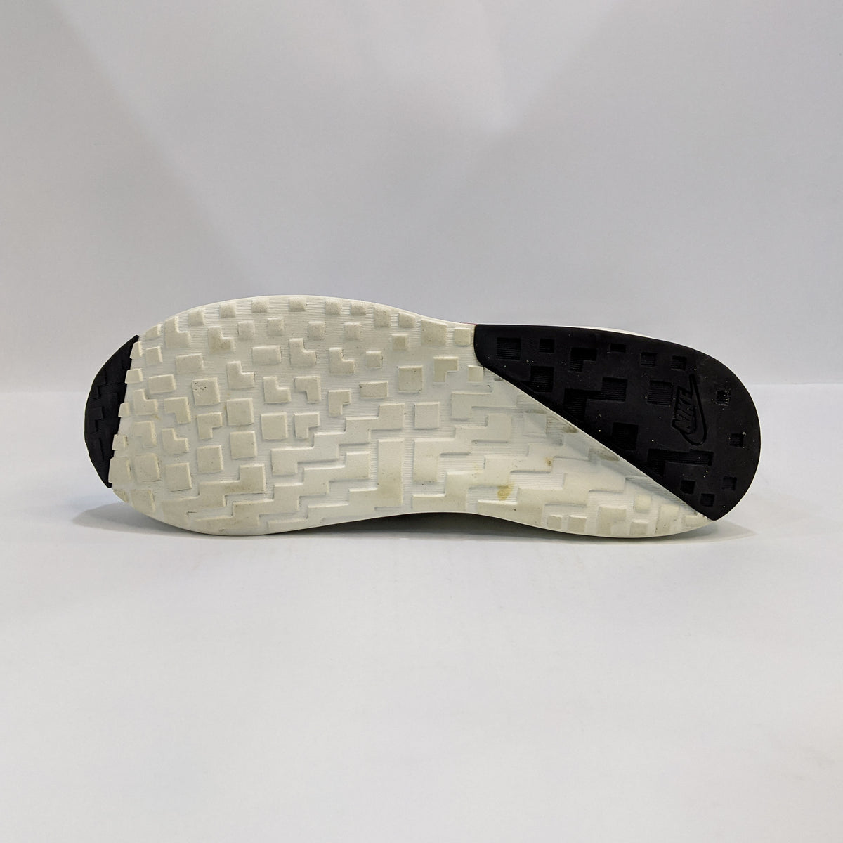 Nike Pantheos
