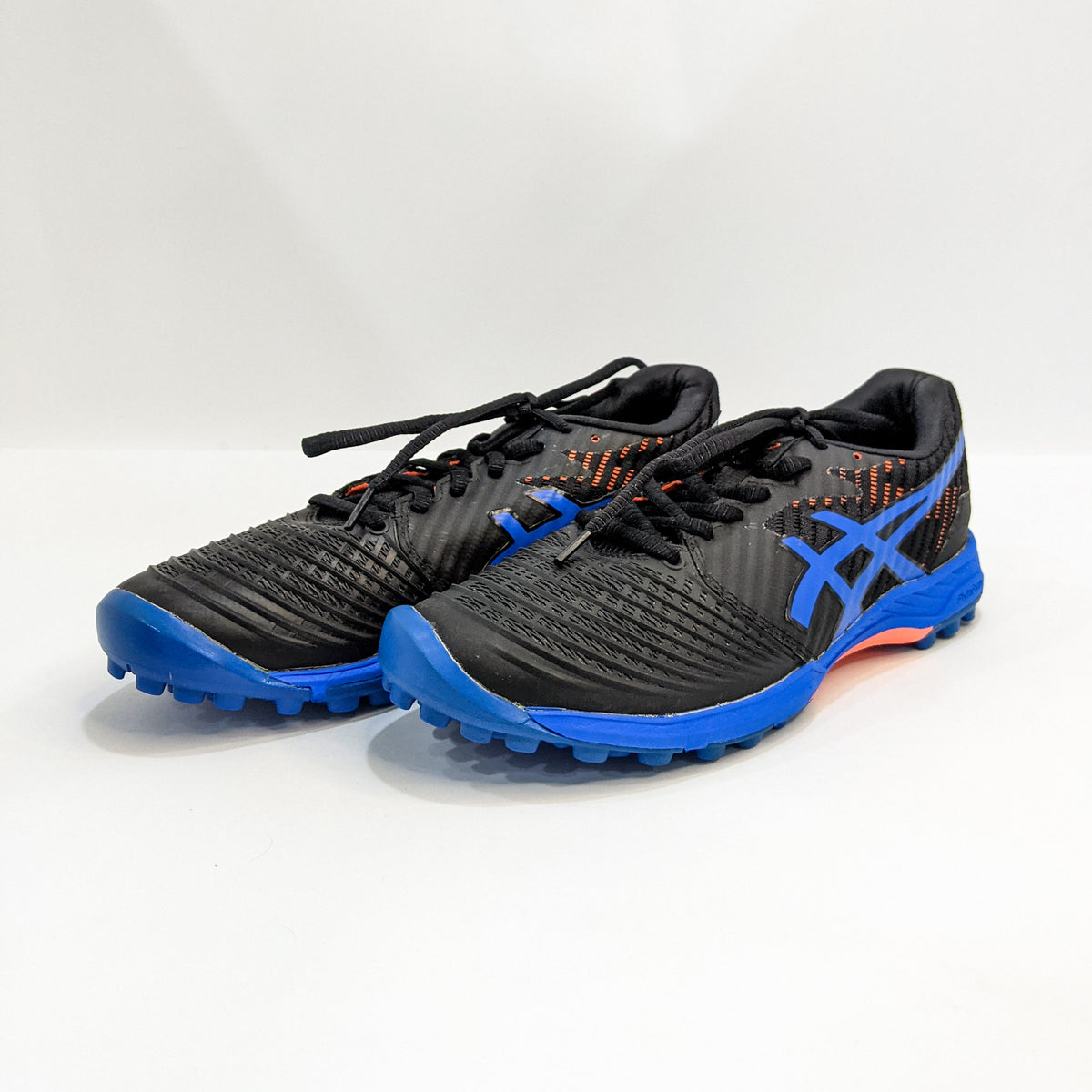 Asics Field Ultimate FF 2
