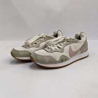 Nike Venture