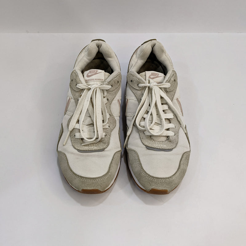 Nike Venture